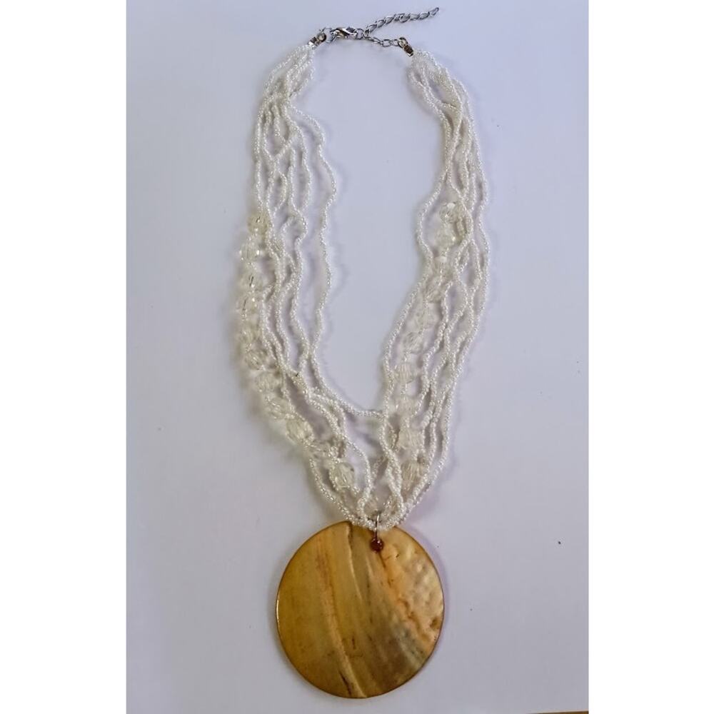 Vintage Iridescent Mother of Pearl Pendant White beads Necklace 19"